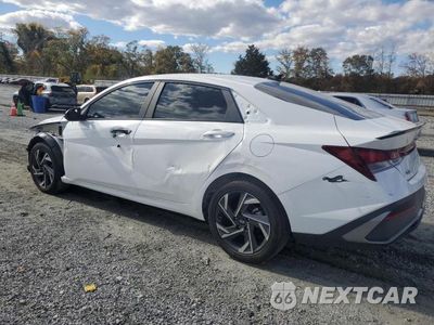 Drugie zdjęcie samochodu z przodu: 2025 HYUNDAI ELANTRA SEL SPORT VIN:KMHLM4DG9SU891445 - miniatura