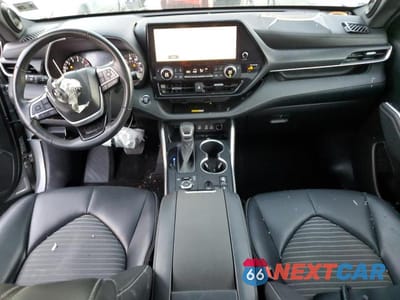 Zdjęcie 8 z 13 samochodu: 2023 TOYOTA HIGHLANDER L VIN:5TDKDRBH7PS510566 - miniatura
