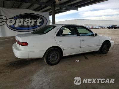 Trzecie zdjęcie samochodu z tyłu: 1998 TOYOTA CAMRY CE VIN:JT2BG22K2W0126652 - miniatura