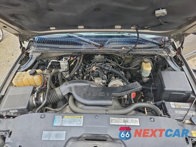 Zdjęcie 12 z 13 samochodu: 2001 GMC YUKON XL K1500 VIN:3GKFK16T31G244545 - miniatura