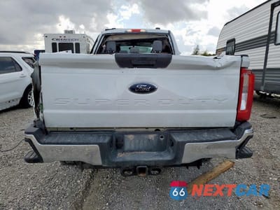 Zdjęcie 6 z 11 samochodu: 2023 FORD F250 SUPER DUTY VIN:1FT7W2BT2PEC12590 - miniatura