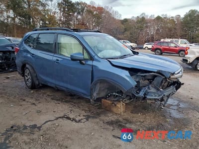 Czwarte zdjęcie samochodu z boku: 2021 SUBARU FORESTER VIN:JF2SKAJC5MH437910 - miniatura