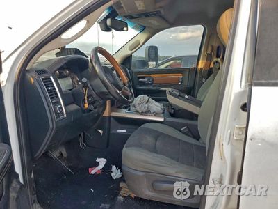 Zdjęcie 7 z 12 samochodu: 2015 RAM 3500 LONGH VIN:3C63RPNL3FG661273 - miniatura