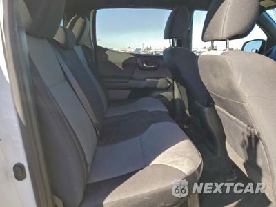 Zdjęcie 10 z 12 samochodu: 2021 TOYOTA TACOMA DOUBLE CAB VIN:3TMCZ5AN6MM402862 - miniatura