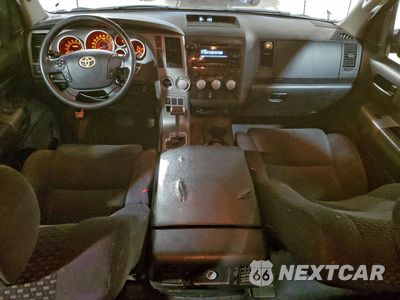 Zdjęcie 8 z 14 samochodu: 2010 TOYOTA TUNDRA CREWMAX SR5 VIN:5TFDW5F14AX151249 - miniatura