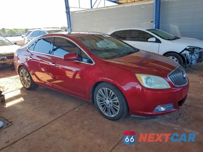 Czwarte zdjęcie samochodu z boku: 2013 BUICK VERANO PREMIUM VIN:1G4PT5SV6D4152841 - miniatura