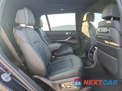 Zdjęcie 11 z 16 samochodu: 2025 BMW X7 XDRIVE40I VIN:5UX23EM04S9Y07738 - miniatura