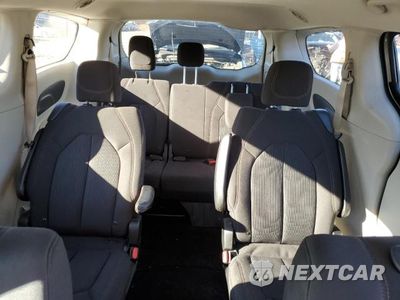 Zdjęcie 10 z 13 samochodu: 2017 CHRYSLER PACIFICA LX VIN:2C4RC1CG0HR565864 - miniatura