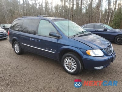 Czwarte zdjęcie samochodu z boku: 2001 CHRYSLER TOWN & COUNTRY LIMITED VIN:2C8GP64L01R382926 - miniatura