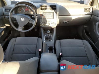 Zdjęcie 8 z 12 samochodu: 2006 VOLKSWAGEN RABBIT VIN:WVWCS71K46W193954 - miniatura