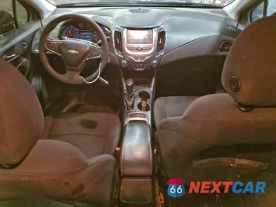 Zdjęcie 8 z 12 samochodu: 2016 CHEVROLET CRUZE LT VIN:1G1BE5SM4G7312551 - miniatura