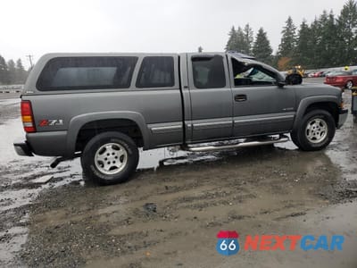 Trzecie zdjęcie samochodu z tyłu: 2001 CHEVROLET SILVERADO K1500 VIN:1GCEK19T91E117003 - miniatura