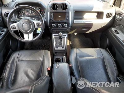 Zdjęcie 8 z 12 samochodu: 2014 JEP COMPASS LI VIN:1C4NJDCB1ED659146 - miniatura
