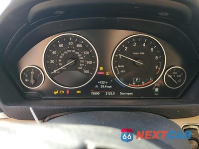 Zdjęcie 9 z 12 samochodu: 2017 BMW 320 I VIN:WBA8E1G58HNU13324 - miniatura