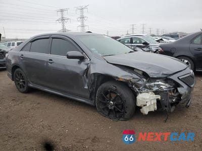 Czwarte zdjęcie samochodu z boku: 2007 TOYOTA CAMRY LE VIN:4T1BK46KX7U046680 - miniatura