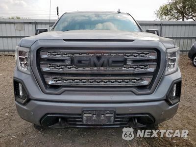 Piąte zdjęcie samochodu w środku: 2021 GMC SIERRA K1500 AT4 VIN:3GTP9EED8MG342309 - miniatura