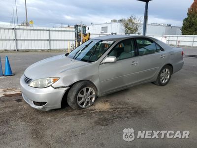 2005 TOYOTA CAMRY LE 4T1BF30K35U086622 - główne zdjęcie licytacji z USA - miniatura