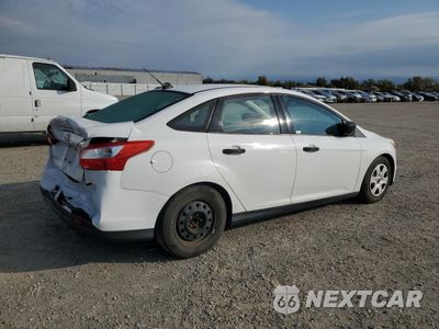 Trzecie zdjęcie samochodu z tyłu: 2014 FORD FOCUS S VIN:1FADP3E23EL170082 - miniatura