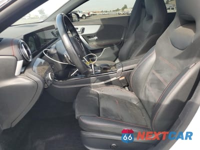 Zdjęcie 7 z 13 samochodu: 2023 MERCEDES-BENZ CLA 250 4MATIC VIN:W1K5J4HB9PN389613 - miniatura