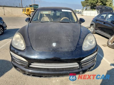 Piąte zdjęcie samochodu w środku: 2011 PORSCHE CAYENNE VIN:WP1AA2A2XBLA07485 - miniatura