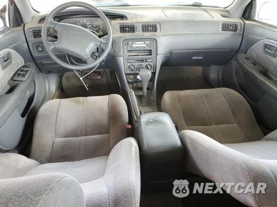 Zdjęcie 8 z 11 samochodu: 1998 TOYOTA CAMRY CE VIN:JT2BG22K2W0126652 - miniatura
