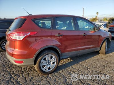 Trzecie zdjęcie samochodu z tyłu: 2016 FORD ESCAPE S VIN:1FMCU0F75GUB38556 - miniatura