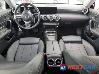 Zdjęcie 8 z 13 samochodu: 2024 MERCEDES-BENZ CLA 250 4MATIC VIN:W1K5J4HBXRN443231 - miniatura