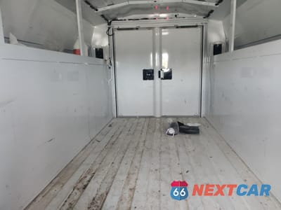 Zdjęcie 10 z 14 samochodu: 2023 CHEVROLET EXPRESS G3500 VIN:1GB0GRF79P1252326 - miniatura