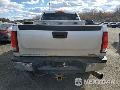 Zdjęcie 6 z 12 samochodu: 2011 GMC SIERRA K2500 SLE VIN:1GT120C88BF240980 - miniatura