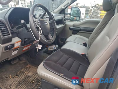 Zdjęcie 7 z 14 samochodu: 2022 FORD F450 SUPER DUTY VIN:1FDUF4GN0NEC92649 - miniatura