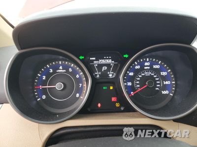 Zdjęcie 9 z 13 samochodu: 2013 HYUNDAI ELANTRA GLS VIN:5NPDH4AE6DH330066 - miniatura