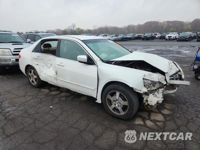 Czwarte zdjęcie samochodu z boku: 2005 HONDA ACCORD HYBRID VIN:JHMCN36475C013729 - miniatura