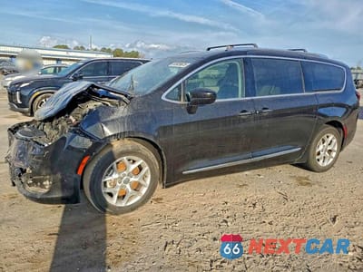 2018 CHRYSLER PACIFICA TOURING L 2C4RC1BG1JR114336 - główne zdjęcie licytacji z USA - miniatura