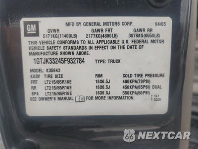 Zdjęcie 12 z 12 samochodu: 2005 GMC NEW SIERRA K3500 VIN:1GTJK33245F932784 - miniatura