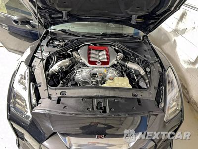 Zdjęcie 7 z 14 samochodu: 2019 NISSAN GT-R PURE VIN:JN1AR5EF3KM750074 - miniatura