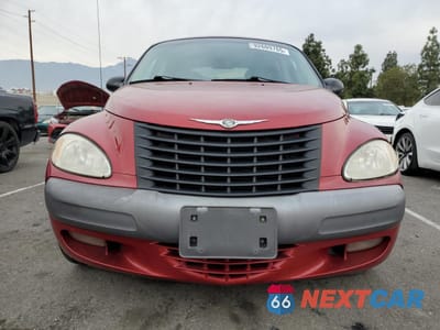 Piąte zdjęcie samochodu w środku: 2002 CHRYSLER PT CRUISER LIMITED VIN:3C8FY68B22T208753 - miniatura