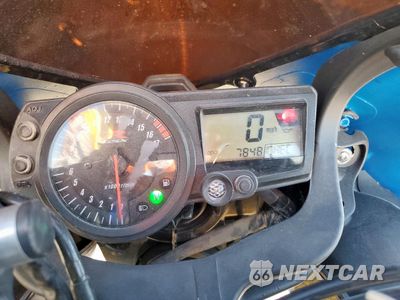 Zdjęcie 7 z 10 samochodu: 2005 SUZUKI GSX-R600 K VIN:JS1GN7CA452103733 - miniatura
