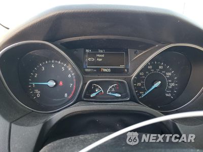 Zdjęcie 9 z 14 samochodu: 2018 FORD FOCUS SEL VIN:1FADP3H28JL238222 - miniatura