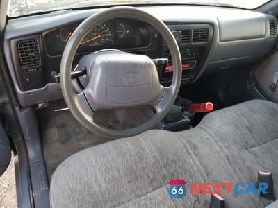 Zdjęcie 8 z 13 samochodu: 1998 TOYOTA TACOMA VIN:4TANL42NXWZ164286 - miniatura