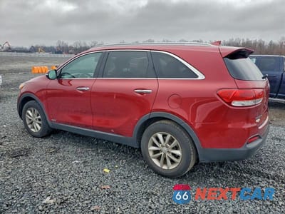 Drugie zdjęcie samochodu z przodu: 2018 KIA SORENTO LX VIN:5XYPGDA37JG416598 - miniatura