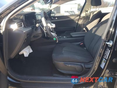 Zdjęcie 7 z 12 samochodu: 2021 KIA K5 LXS VIN:5XXG14J24MG002082 - miniatura