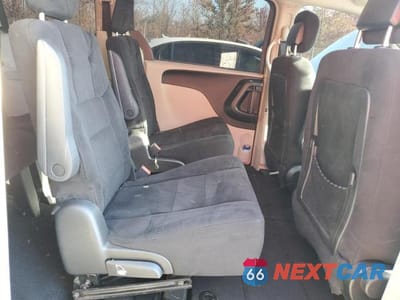 Zdjęcie 11 z 13 samochodu: 2011 CHRYSLER TOWN & COUNTRY TOURING VIN:2A4RR5DG9BR612542 - miniatura