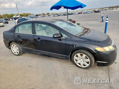Czwarte zdjęcie samochodu z boku: 2006 HONDA CIVIC LX VIN:1HGFA165X6L025772 - miniatura
