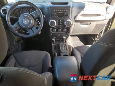 Zdjęcie 8 z 12 samochodu: 2015 JEEP WRANGLER UNLIMITED RUBICON VIN:1C4BJWFG8FL638789 - miniatura