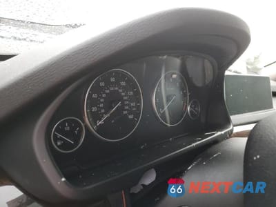 Zdjęcie 9 z 13 samochodu: 2015 BMW X5 XDRIVE35I VIN:5UXKR0C58F0K58294 - miniatura