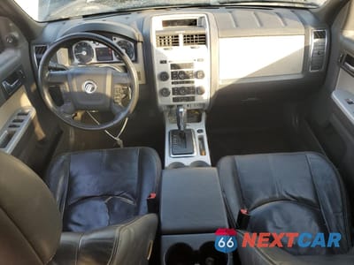 Zdjęcie 8 z 15 samochodu: 2011 MERCURY MARINER PREMIER VIN:4M2CN8HGXBKJ07394 - miniatura