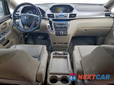 Zdjęcie 8 z 13 samochodu: 2013 HONDA ODYSSEY TOURING VIN:5FNRL5H99DB018552 - miniatura
