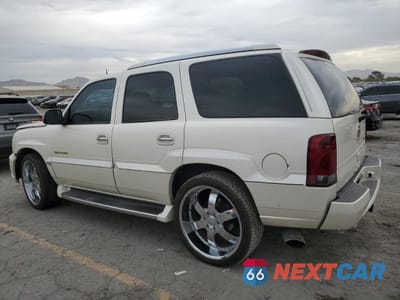 Drugie zdjęcie samochodu z przodu: 2003 CADILLAC ESCALADE LUXURY VIN:1GYEK63N63R190407 - miniatura