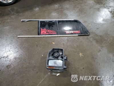 Zdjęcie 12 z 13 samochodu: 2000 FORD F350 SRW SUPER DUTY VIN:1FTSW31F8YEE19157 - miniatura