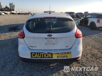 Zdjęcie 6 z 12 samochodu: 2018 FORD FOCUS SE VIN:1FADP3K2XJL241096 - miniatura